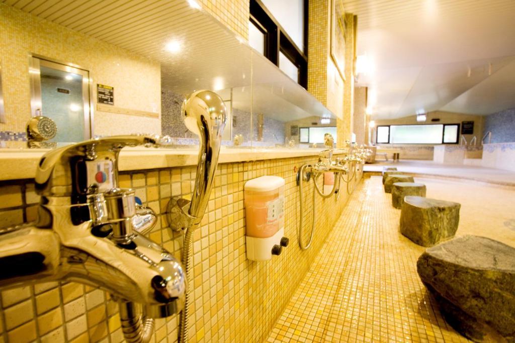 Chat Hot Spring Resort Keelung Exterior photo
